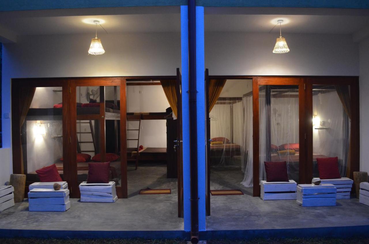 Chez Podi Surf Stay Мирисса Экстерьер фото