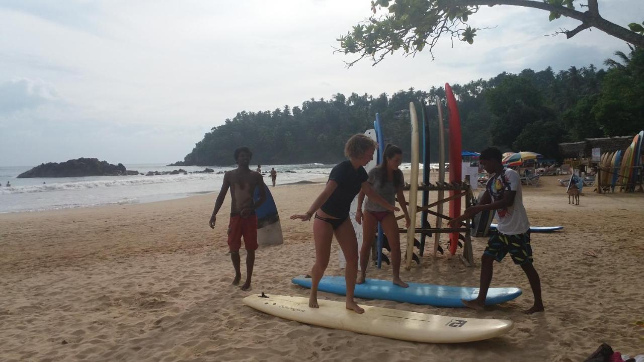 Chez Podi Surf Stay Мирисса Экстерьер фото