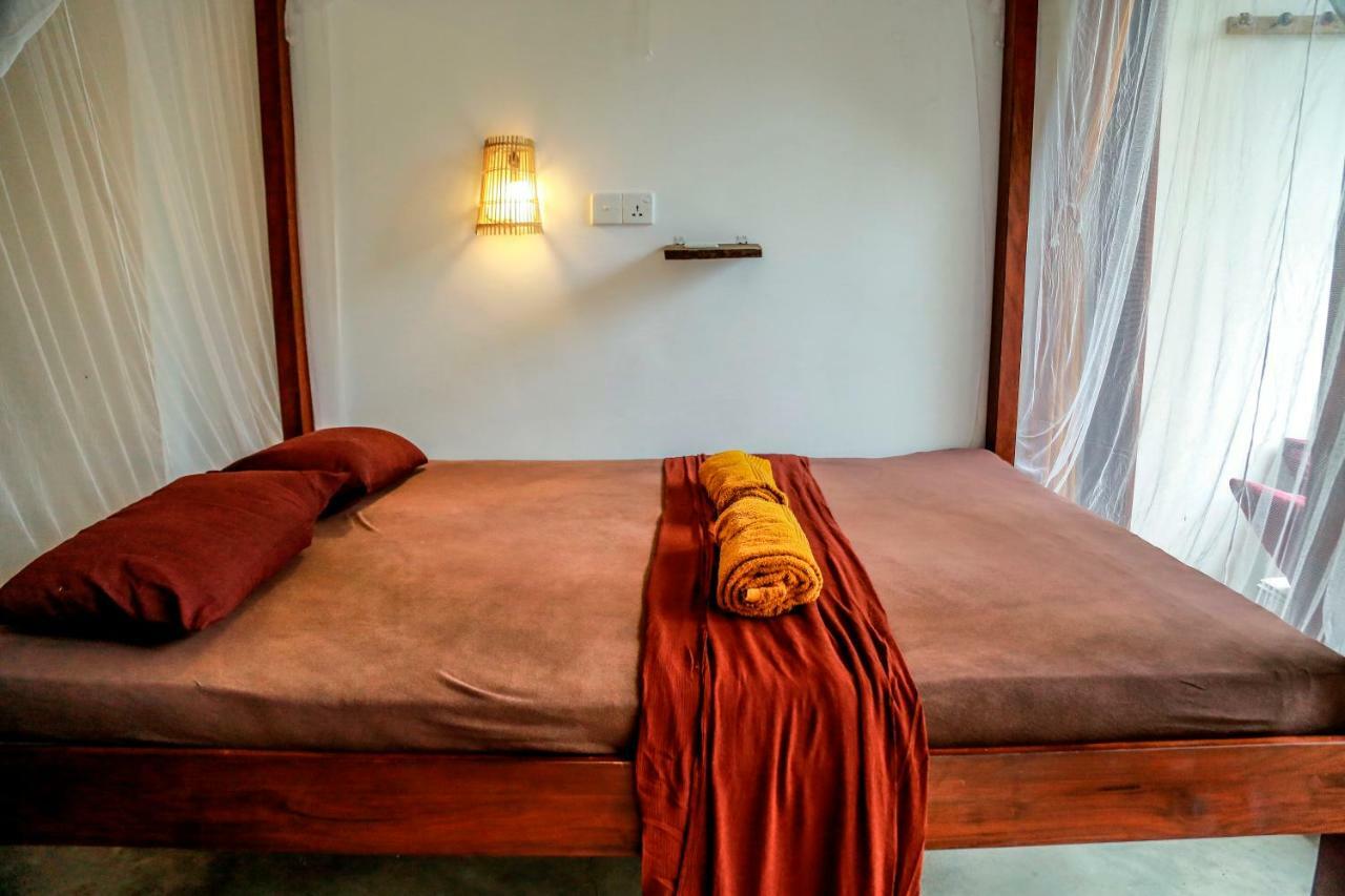 Chez Podi Surf Stay Мирисса Экстерьер фото
